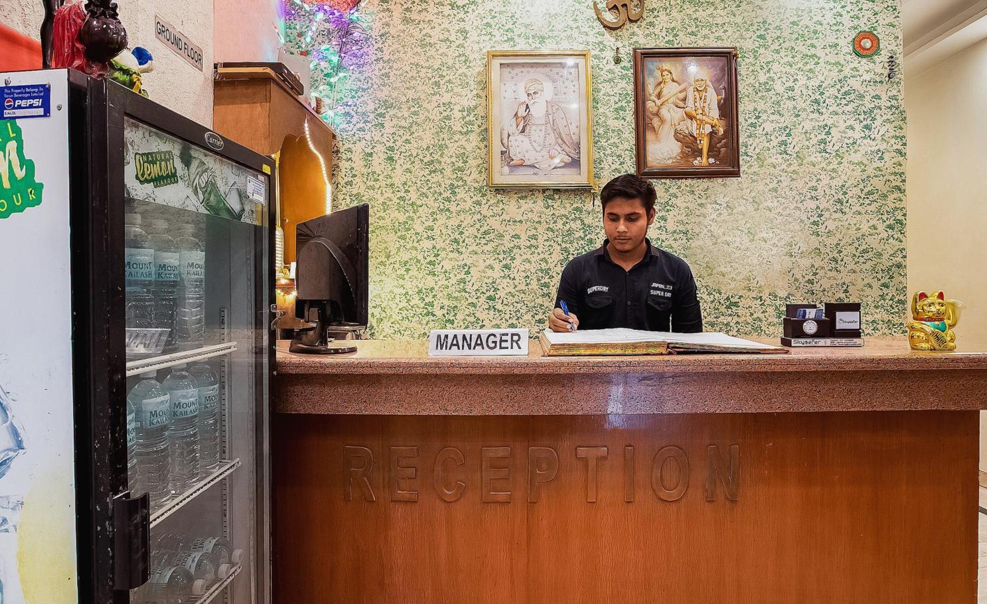 Hotel O City Inn Dx New Delhi Ngoại thất bức ảnh
